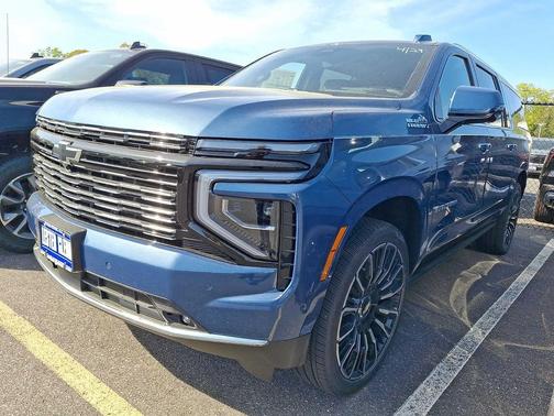 LAKESHORE BLU M 2026 Chevrolet Suburban High Country, 4WD
