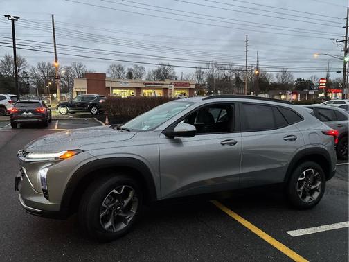 2024 Chevrolet Trax LT