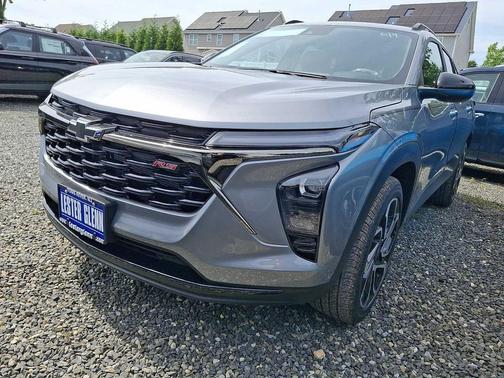 Sterling Gray Metallic 2026 Chevrolet Trax FWD 2RS