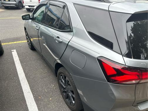 Sterling Gray Metallic 2024 Chevrolet Equinox AWD RS