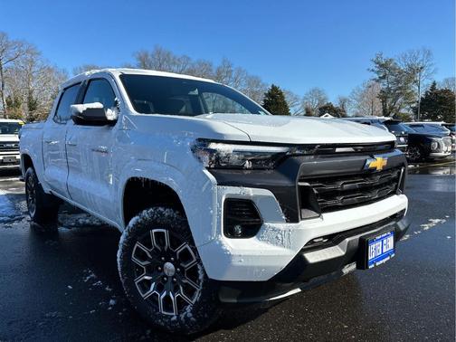 2023 Chevrolet Colorado LT