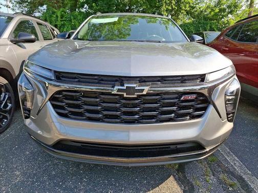 2025 Chevrolet Trax FWD 2RS