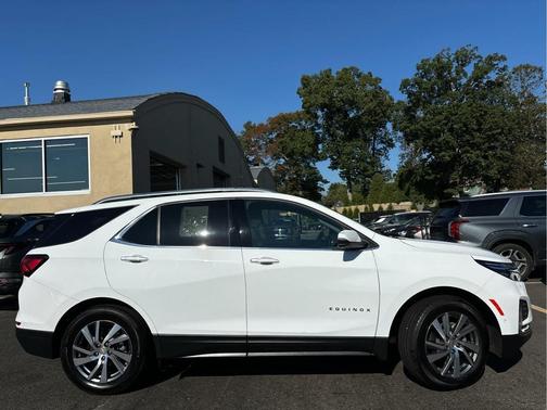 2022 Chevrolet Equinox Premier w/1LZ