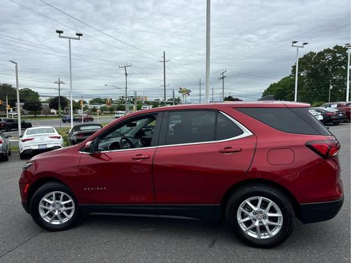 Radiant Red Tintcoat 2024 Chevrolet Equinox 1LT