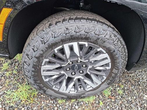 BLK 2026 Chevrolet Tahoe 4WD Z71