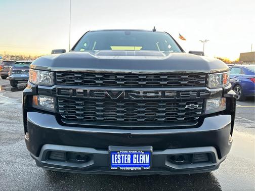 2020 Chevrolet Silverado 1500 Custom