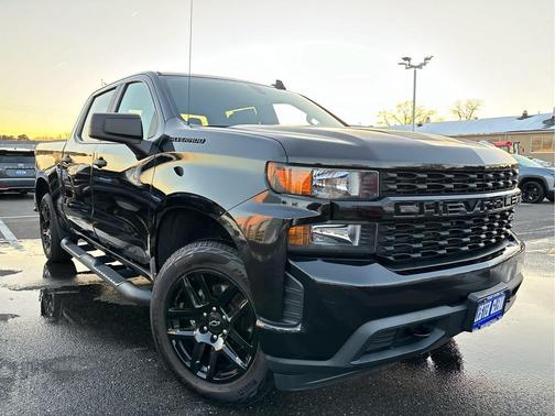 2020 Chevrolet Silverado 1500 Custom