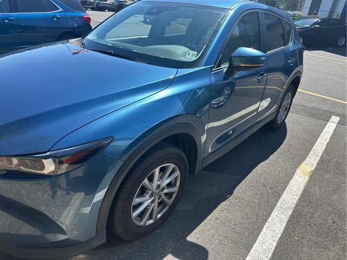 Eternal Blue Mica 2022 Mazda CX-5 2.5 S Preferred Package
