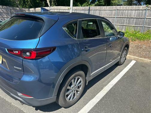 Eternal Blue Mica 2022 Mazda CX-5 2.5 S Preferred Package