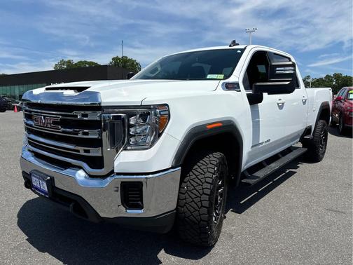 Summit White 2022 GMC Sierra 2500 SLE