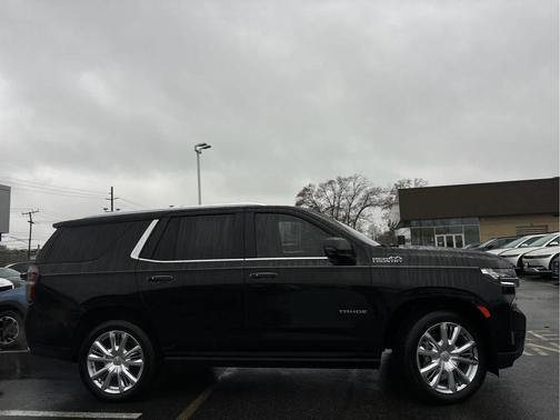 2024 Chevrolet Tahoe 4WD High Country