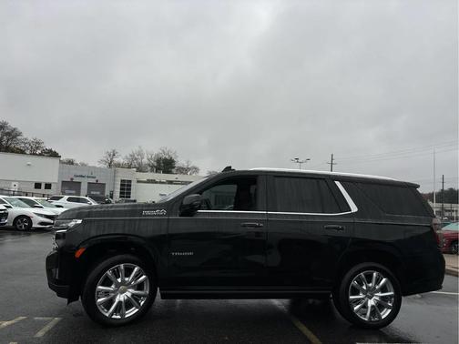 2024 Chevrolet Tahoe 4WD High Country