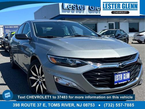 Sterling Gray Metallic 2023 Chevrolet Malibu FWD RS