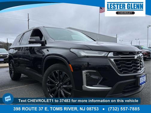 Mosaic Black Metallic 2023 Chevrolet Traverse RS
