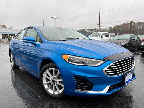 2020 Ford Fusion Energi SE Luxury