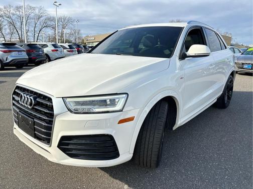 2016 Audi Q3 2.0T Premium Plus