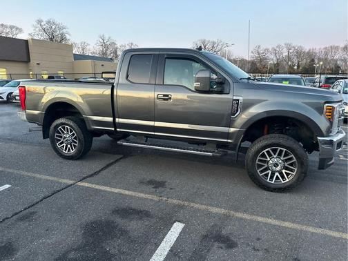 2019 Ford F-350 Lariat