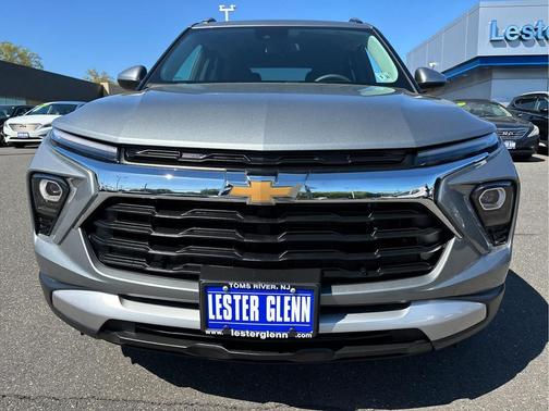 Sterling Gray Metallic 2026 Chevrolet Trailblazer LT