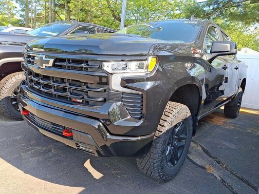 2025 Chevrolet Silverado 1500 LT Trail Boss