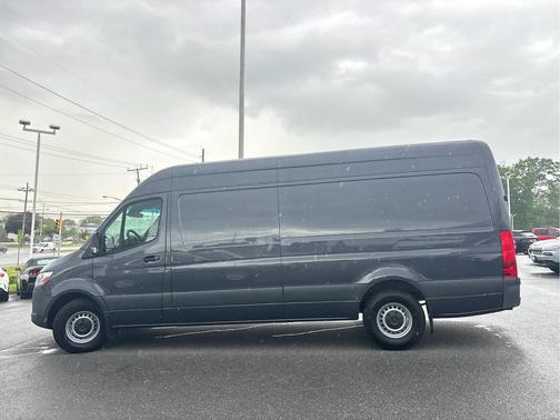 Tenorite Grey Metallic 2022 Mercedes-Benz Sprinter 2500 High Roof