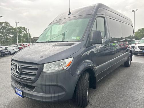 Tenorite Grey Metallic 2022 Mercedes-Benz Sprinter 2500 High Roof