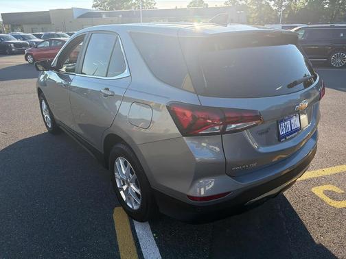 Sterling Gray Metallic 2024 Chevrolet Equinox 1LT