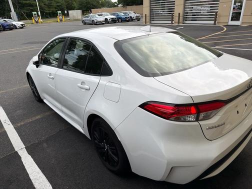 White 2022 Toyota Corolla LE