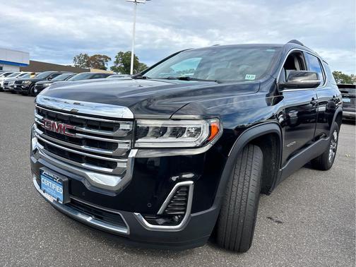 2023 GMC Acadia AWD SLT