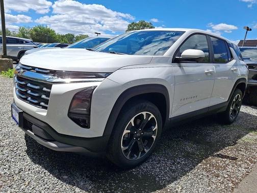Summit White 2026 Chevrolet Equinox 1LT