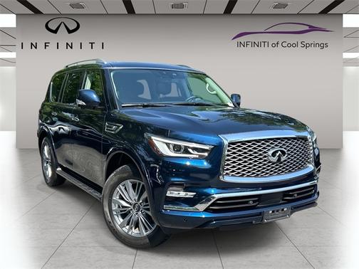 2023 INFINITI QX80 LUXE