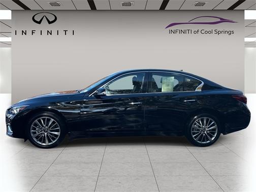 2023 INFINITI Q50 LUXE