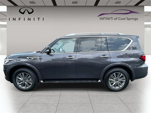 2023 INFINITI QX80 LUXE