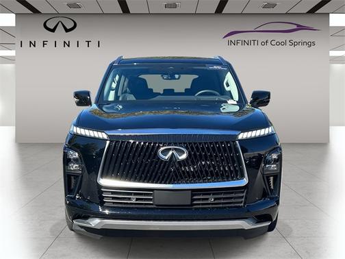 2025 INFINITI QX80 LUXE