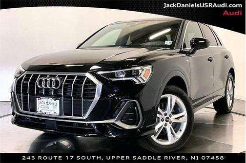 2023 Audi Q3 Premium 45 TFSI S line quattro Tiptronic