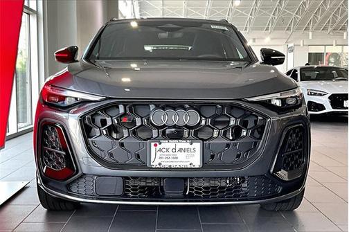 2025 Audi SQ5 3.0T Premium Plus