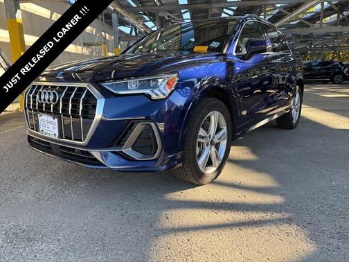2024 Audi Q3 Premium 45 TFSI S line quattro Tiptronic
