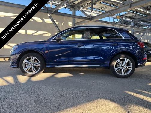 2024 Audi Q3 Premium 45 TFSI S line quattro Tiptronic