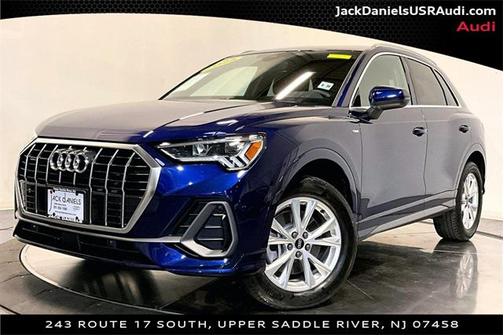 2025 Audi Q3 Premium 45 TFSI S line quattro Tiptronic