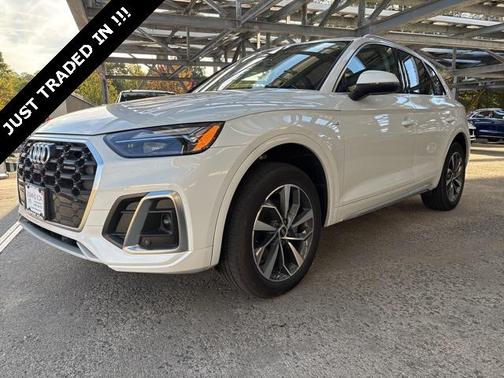 2023 Audi Q5 45 S line Premium Plus