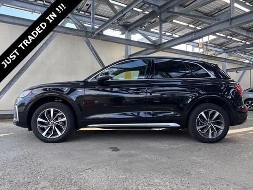2023 Audi Q5 45 S line Premium