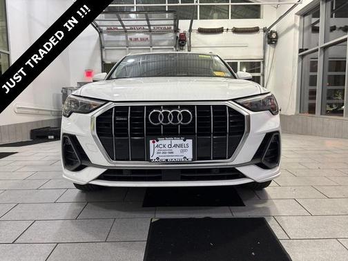 2021 Audi Q3 45 S line Premium