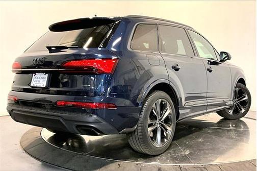 2025 Audi Q7 Premium Plus 55 TFSI quattro Tiptronic