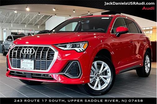 2025 Audi Q3 Premium 45 TFSI S line quattro Tiptronic