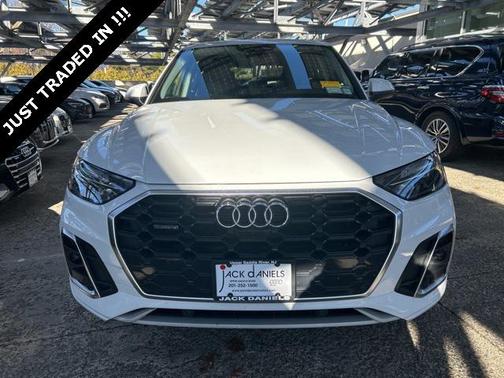 2023 Audi Q5 Premium Plus 45 TFSI S line quattro