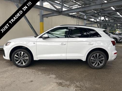 2024 Audi Q5 45 S line Premium