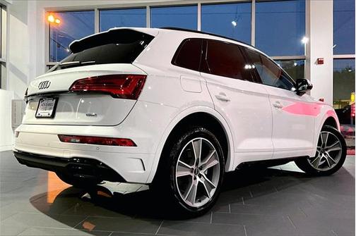 2025 Audi Q5 45 S line Premium
