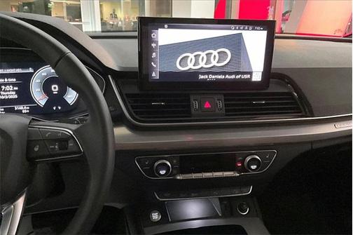 2025 Audi Q5 45 S line Premium