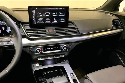 2025 Audi Q5 45 S line Premium