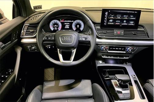 2025 Audi Q5 45 S line Premium