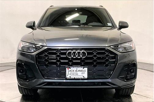 2025 Audi Q5 45 S line Premium